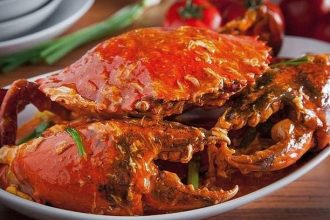 Gatang kenari khas Maluku utara