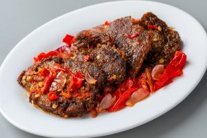 Dendeng Balado adalah Makanan Padang