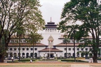 Tempat Sahur 24 Jam di Bandung.