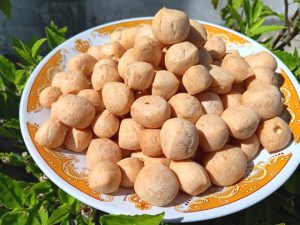 makanan khas Kalimantan amplang