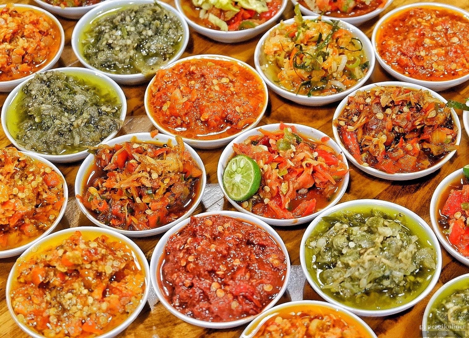 Jenis Sambal Khas Indonesia yang Paling Populer