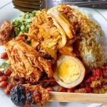 Nasi ayam kedewatan