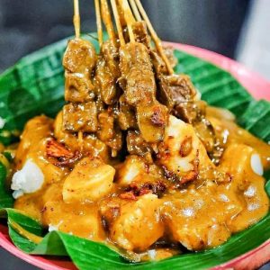  Sate Padang adalah Makanan Padang 