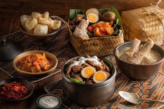 Foto Gudeg Khas Jogja Legendaris