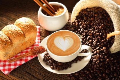 Makanan Ringan untuk Teman Ngopi Paling Enak & Praktis