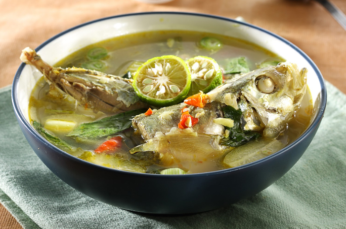 makanan flores khas seperti Ikan Kuah Asam