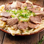 Beshbarmak Kuliner Khas Kazakhstan