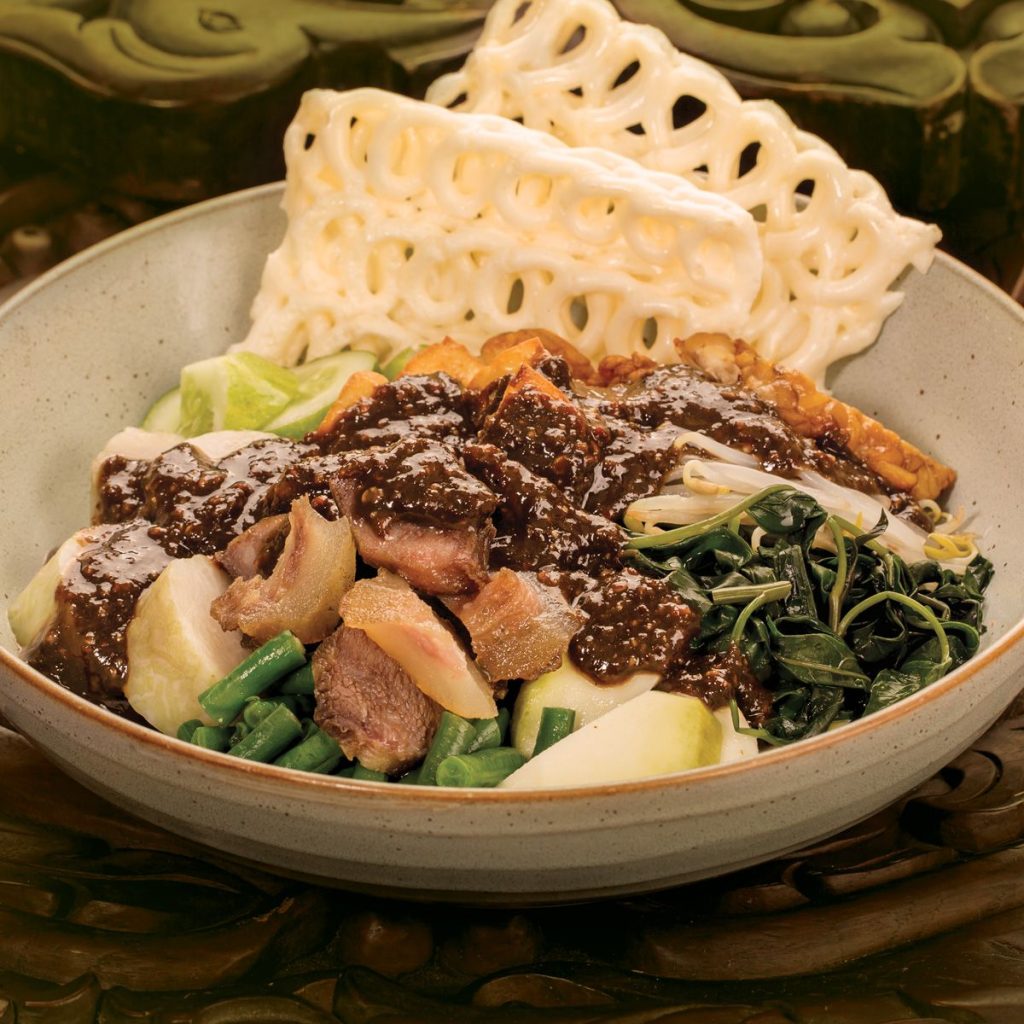 Rahasia Bumbu Autentik Macam-macam Rujak di Indonesia yang Melegenda