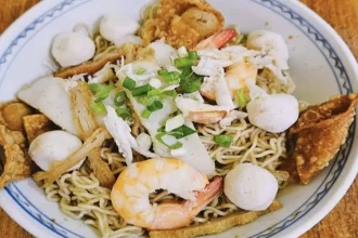 Bakmi Kepiting Pontianak yang Autentik Lengkap