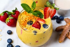 Berry Turmeric Golden Milk (Versi Dingin)